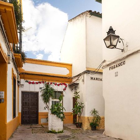 Limehome Cordoba Calle Pozanco Buitenkant foto