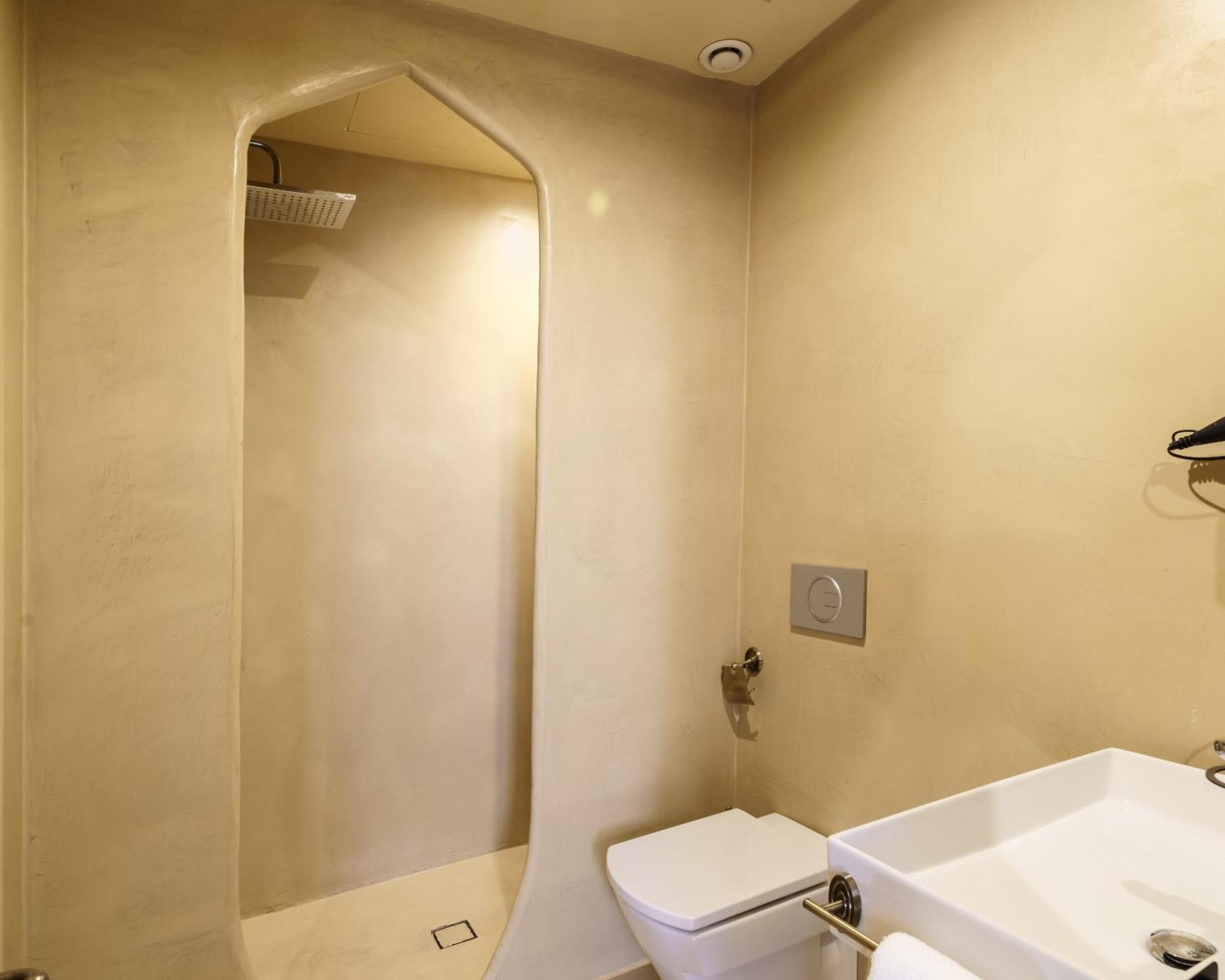 Limehome Cordoba Calle Pozanco Buitenkant foto