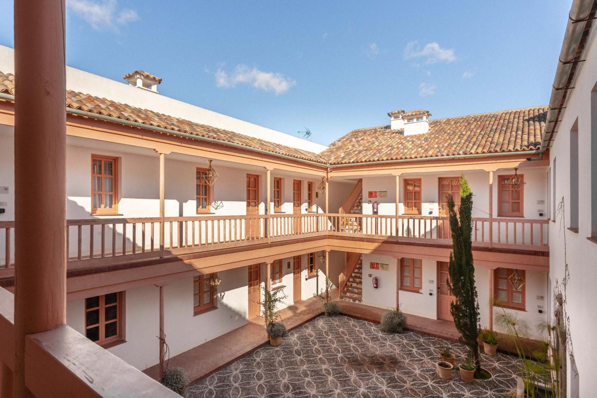 Limehome Cordoba Calle Pozanco Buitenkant foto