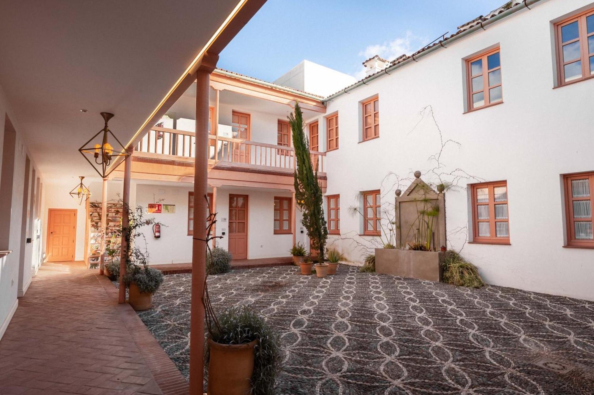 Limehome Cordoba Calle Pozanco Buitenkant foto