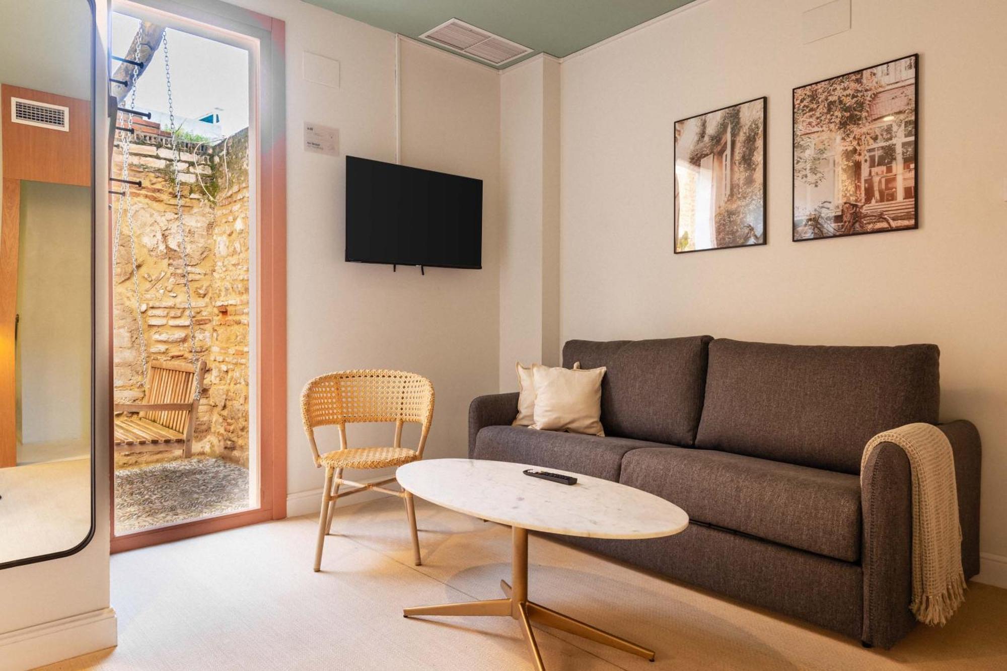 Limehome Cordoba Calle Pozanco Buitenkant foto